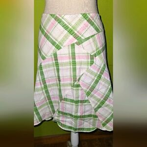 Skirt by Toy Box Size Medium White/Green/Pink Like New